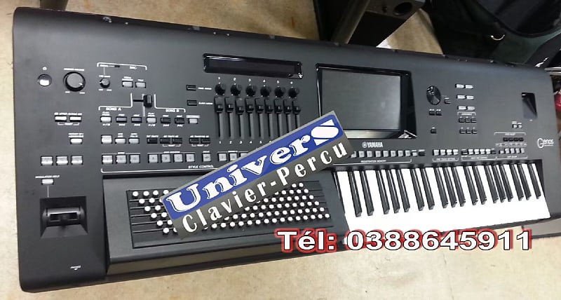 YAMAHA GENOS 1 -basses accordéon-main droite piano image 1
