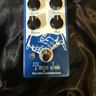 EarthQuakerDevices イコライザー&ブースター Tone Job EarthQuaker Devices Tone Job EQ & Boost - YouTube