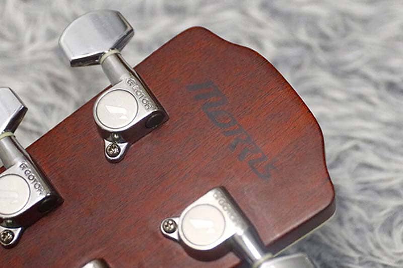 Near mint! Morris M603 Solid Spruce top/Boribian Rosewood w