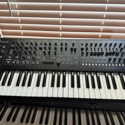 Roland SYSTEM-8 49-Key Plug-Out Synthesizer 2016 - Present - Black