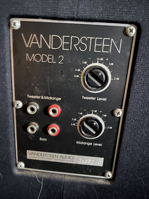 Vandersteen Model 2 Tower Speakers (Pair) w/ Stands  			