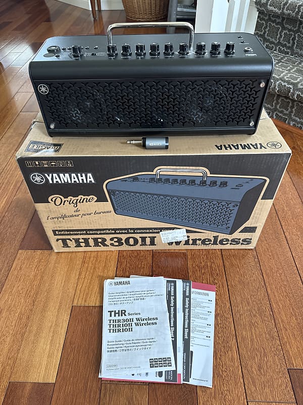 Yamaha THR30IIW Black + Line6 Relay G10| wireless transmitte THR 30ii  Wireless + Line 6 G10TII Wireless Transmitter 2022 - Black