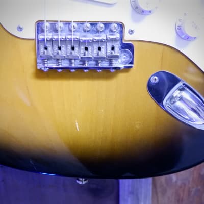 Fender American Vintage '57 Stratocaster 2006 - 2-Color Sunburst w/ Hard Case image 8
