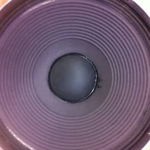 JBL 2225H 15
