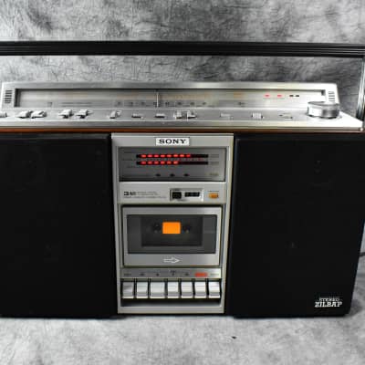 Sony CFS-V8 Vintage Cassette Recorder Boombox In Very Good 