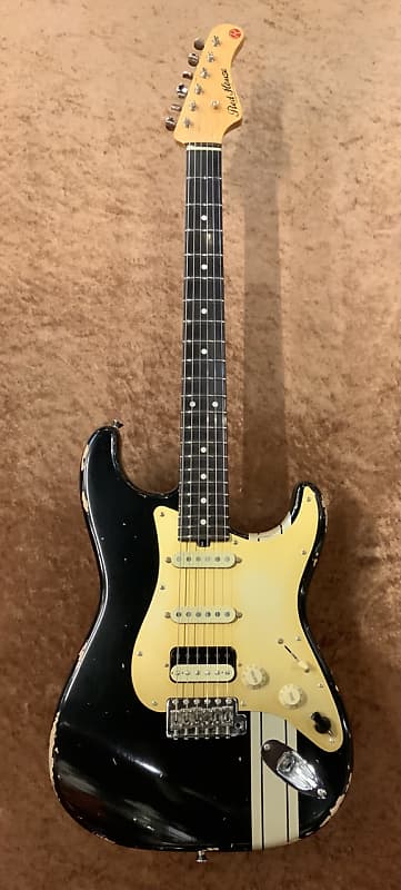 Red House Guitars General S/SSH - Candy Apple Red w/Gold