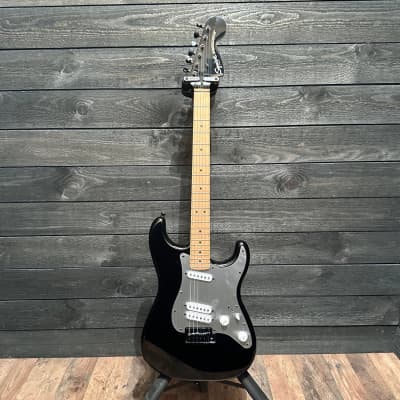 Fender Squier Contemporary Stratocaster Special Electric Guitar - Black image 10