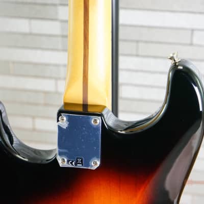 Fender Vintera '50s Stratocaster Modified with Maple Fretboard 2-Color Sunburst image 6