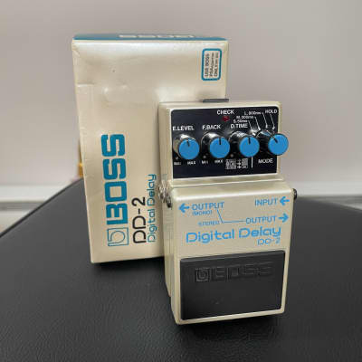 BOSS DD-2 DD2 Digital Delay Made in Japan big chip sde3000