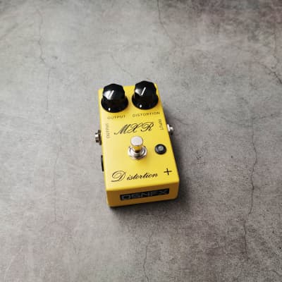 MXR CSP104 '73 Vintage Script Distortion+ | Reverb Canada