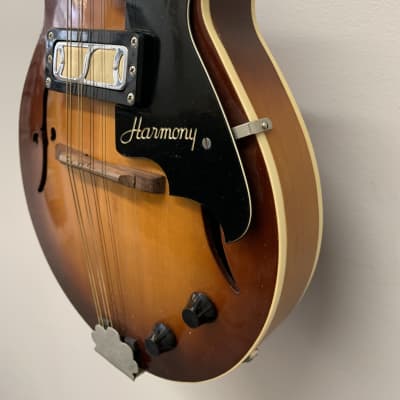 Harmony H35 "Batwing" Electric Mandolin 1969-1970 Sunburst image 4