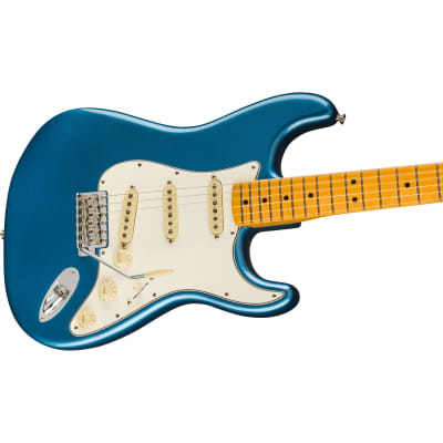 Fender American Vintage II 1973 Stratocaster Electric Guitar - Maple Fingerboard, Lake Placid Blue image 4