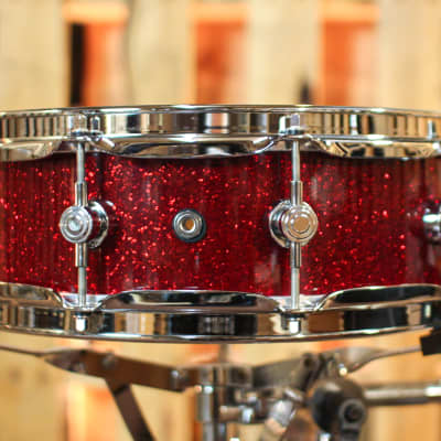 DW 4x14 Collector's Maple VLT Ruby Glass Snare Drum - SO#1350002 image 3