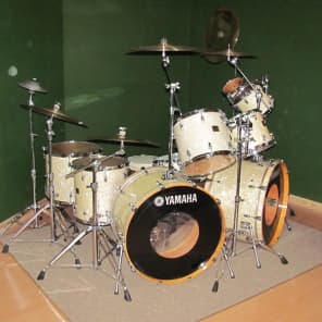 Phil Ehart's KANSAS Yamaha Beech Absolute Custom Complete Drum Set.  Signed, Authenticated image 3