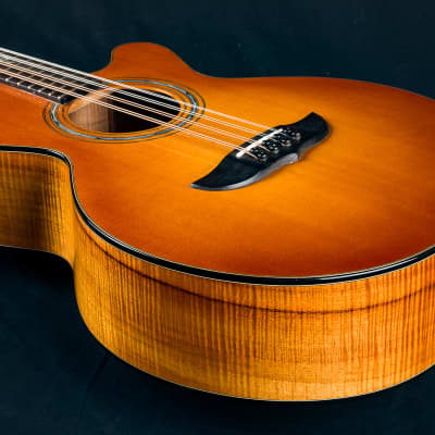 PW Crump I-GC Irish Bouzouki Flamed Koa and Spruce Sunburst 