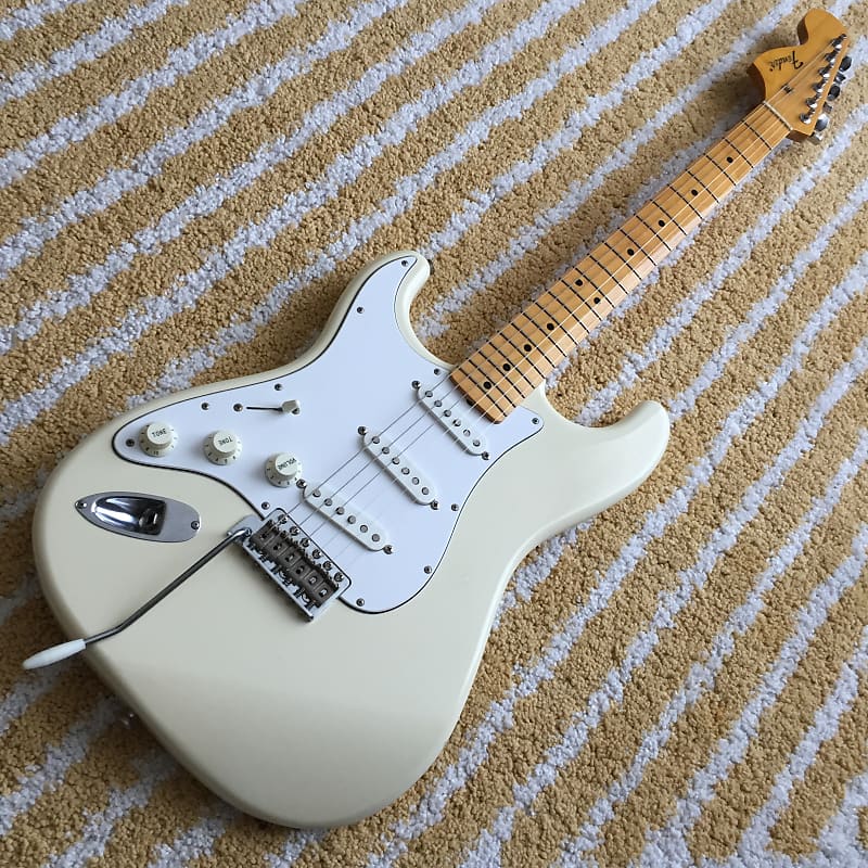 Fender '68 Reissue Stratocaster CIJ ST68JH (Hendrix) 2004