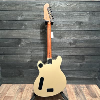 Fender Squier Contemporary Active Starcaster Semi Hollow Body Electric Guitar - Shoreline Gold image 13