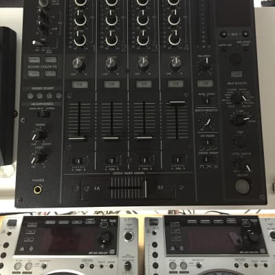 Pioneer DJ Bundle - (2x)Pioneer CDJ-850, (1x)Pioneer DJM-800 and