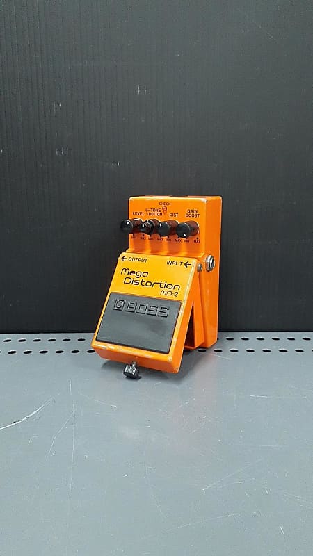 Boss MD-2