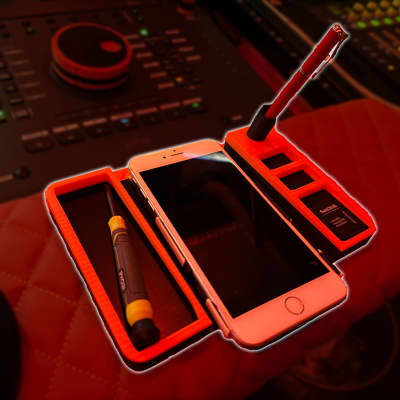 Console Dock - Phone Command image 1