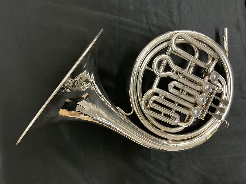 Getzen Elkhorn French Horn - Silver Plated - Vintage | Reverb