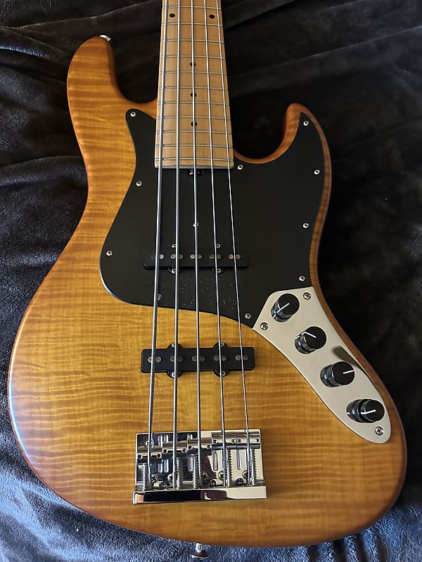 Sadowsky NYC Deluxe Satin Vintage 5 Jazz 2018