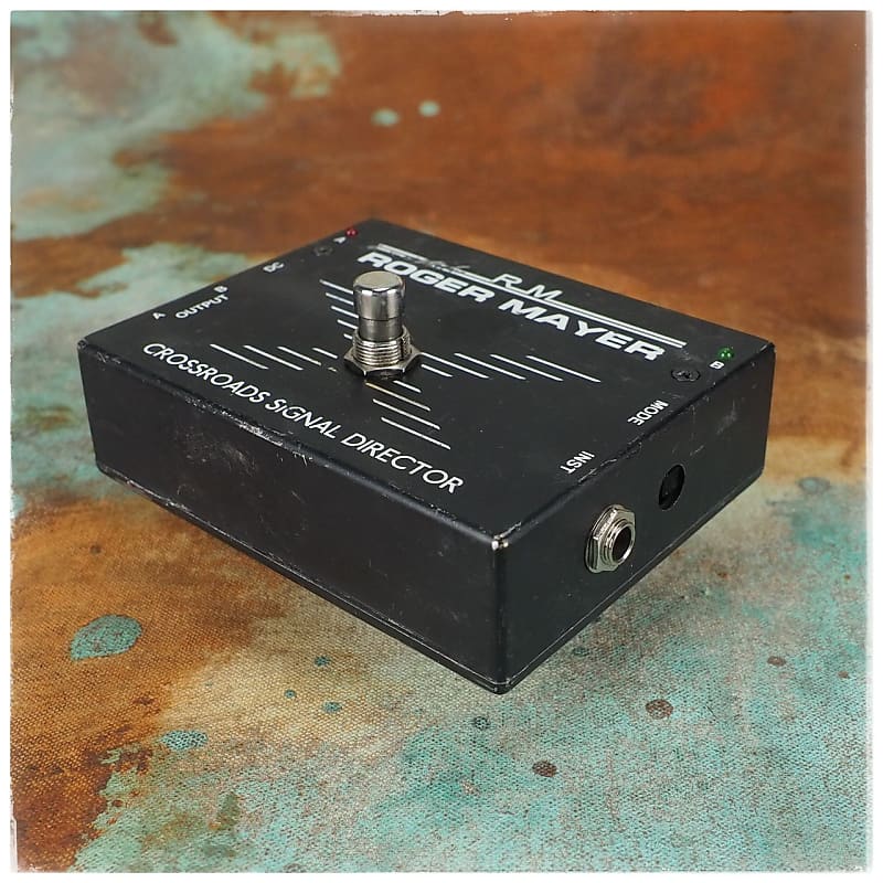 ギター Roger Mayer Crossroads Signal Director ROGER MAYER CROSS ROADS SIGNL DIRECTOR Tested Working