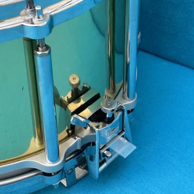 Free Floating Brass Snare Drum 14" x 8" - Pearl B-9114ED image 4