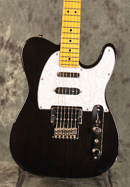 Fender Modern Player Telecaster 3 Pickup Nashville Style