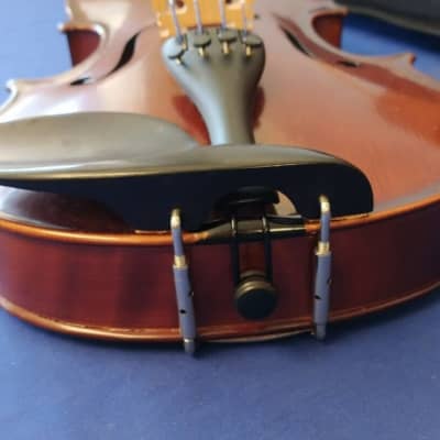 Borg Model MCV41 4/4 Full-Size Violin with Bow and Case Recently Serviced image 9
