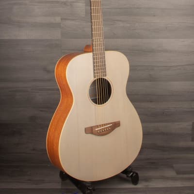 Yamaha Storia I Acoustic Guitar, Off-White image 5