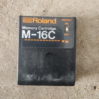 Roland M-16C Memory Cartridge for TR-707, TR-727, TR-909, JX-3P, JX-8P, JX-10
