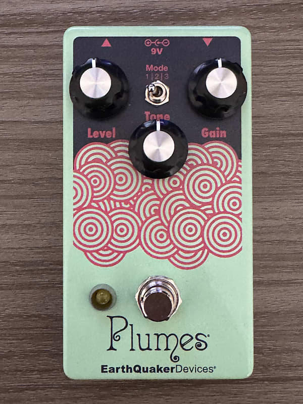 EarthQuaker Devices Plumes Small Signal Shredder