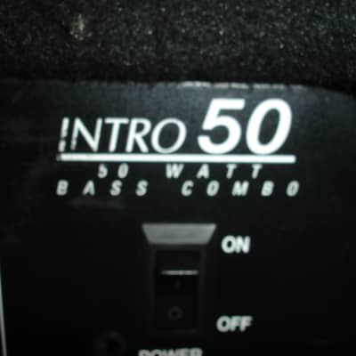 Genz-Benz Intro 50 50-Watt 1x12" Bass Combo Amp image 8
