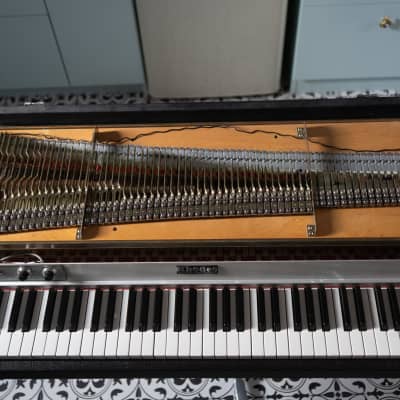 Rhodes Mark I Stage 73-Key Electric Piano 1975 - 1979 - Black Rounded Top image 11