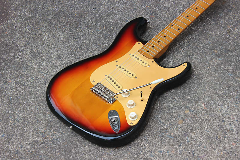 1982 Greco SE-380 Super Power Stratocaster Electric Guitar Japan JV  (Sunburst)