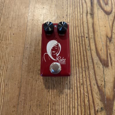 Reverb.com listing, price, conditions, and images for red-witch-seven-sisters-ruby