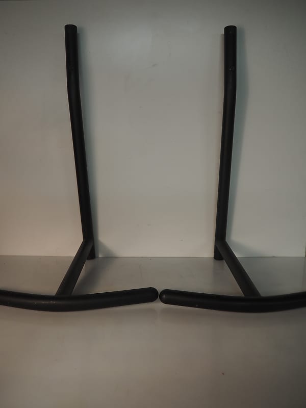 Infinity store speaker stands