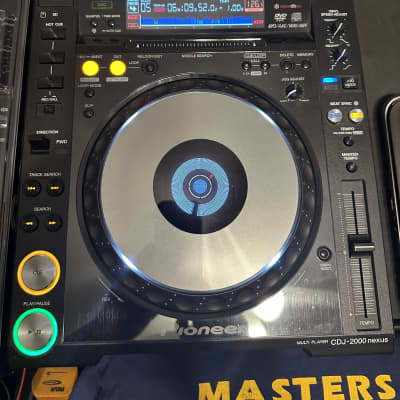 Pioneer CDJ2000 & DJM 800 DJ Set mit Case | Reverb