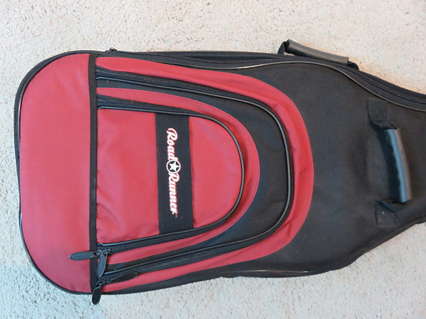 Road Runner Guitar Case Soft manonthelam