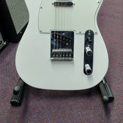 最終入荷】Fender 2023 Collection MIJ Traditional 60s