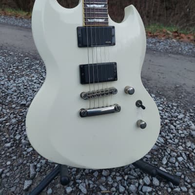 ESP LTD Viper 400 Korean MIK EMG 81/85 Grover Tuners African Mahogany Aged Olympic White for sale