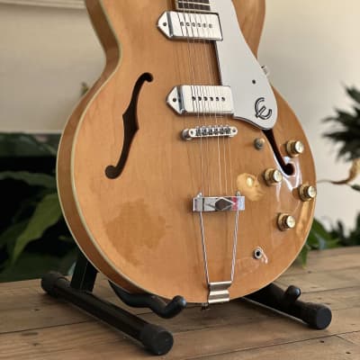 Epiphone Casino 1995年製 韓国ピアレス製ギター 3. Epiphone Casino 韓国製 Peerless plant｜Atrai Lennon