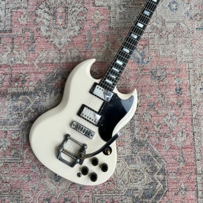 1972 Gibson SG Standard with Factory Gibson Bigsby - White image 2