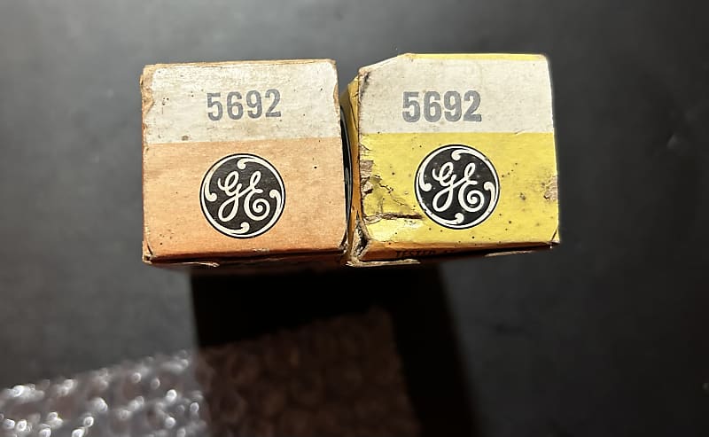 Ge Rca 5692 6sn7 Tubes 1960’s - Red 