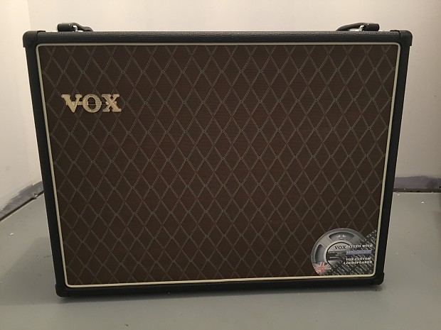 Vox V212 WITH BOX Reverb