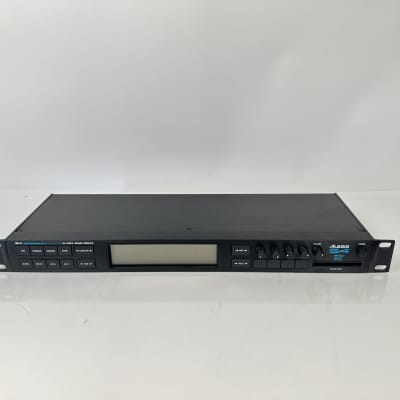 ALESIS Quadrasynth S4 Rackmount Synthesizer