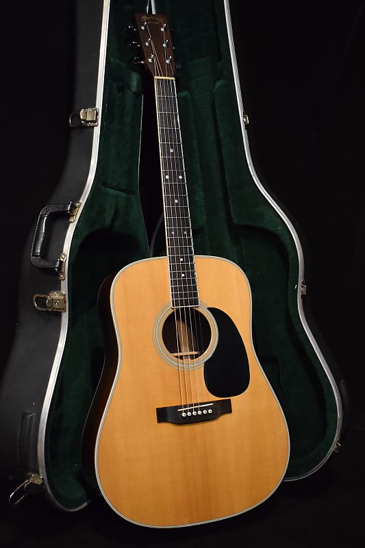 Martin D-35 2006 - Natural | Reverb