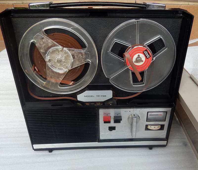 AIWA TP- 735 Vintage Open Reel-To-Reel Tape Recorder 60's Made in Japan