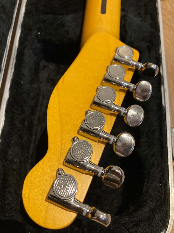 Fender Telecaster アイボリー Fender Telecaster 1995 - 2022 - Vintage White Blonde | Reverb